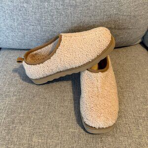 WeWoreWhat Sherpa Fleece Slip On Shoe, Size: 40